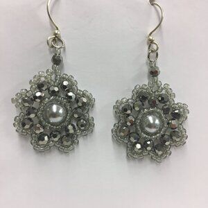 Handmade Beaded Earrings - Dark Gray and Light Gray Flower